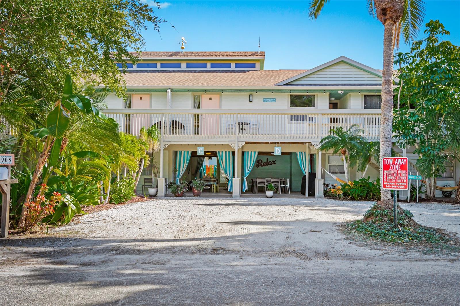 Image 9 of 51 For 6905 Point Of Rocks Road