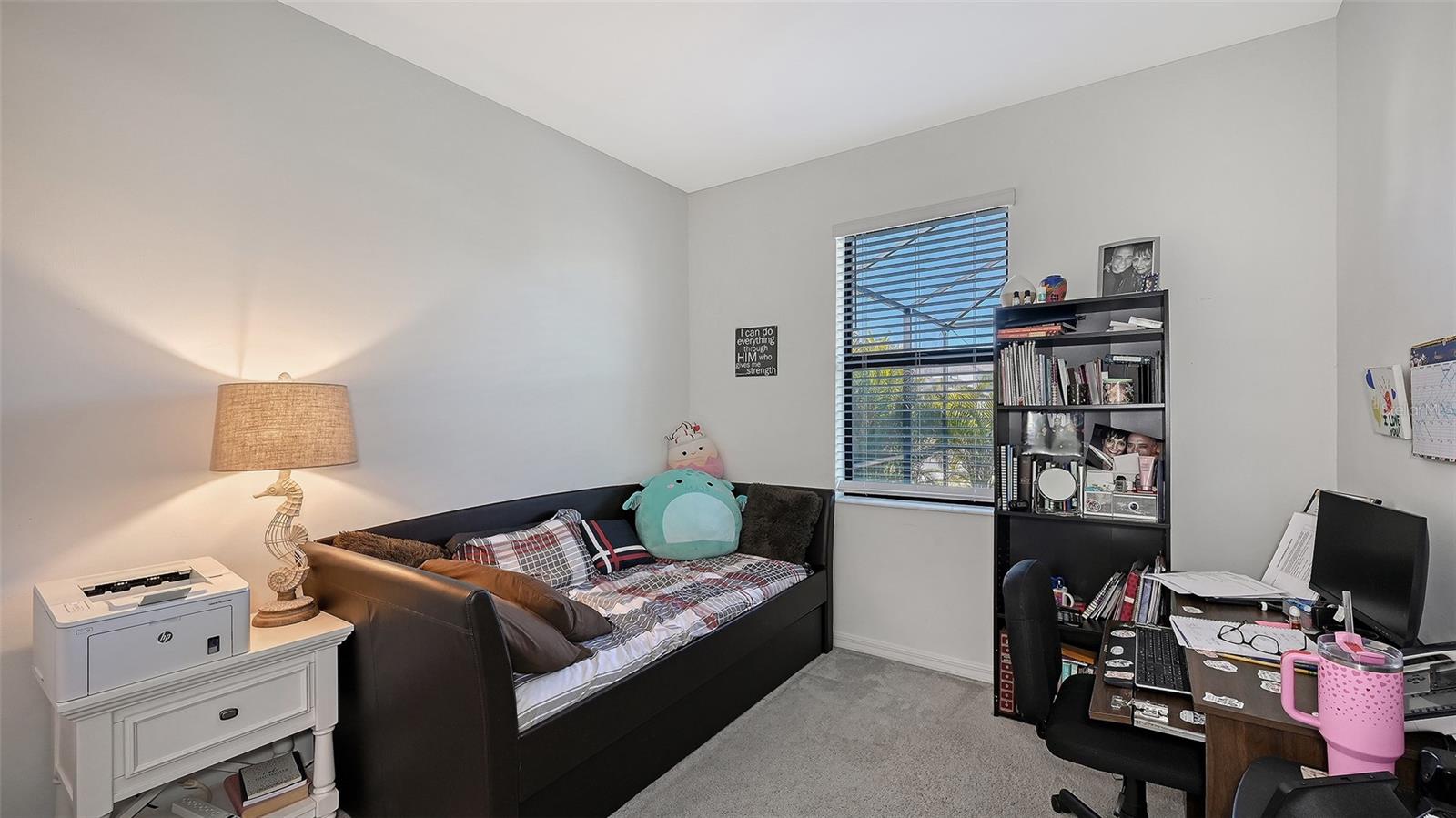 Image 17 of 38 For 19625 Fishhawk Trail