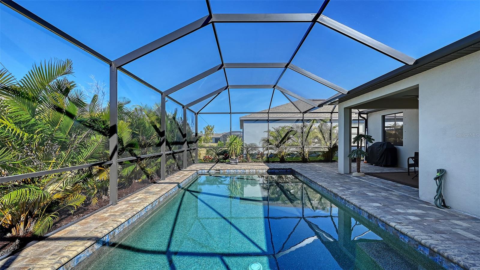 Image 26 of 38 For 19625 Fishhawk Trail