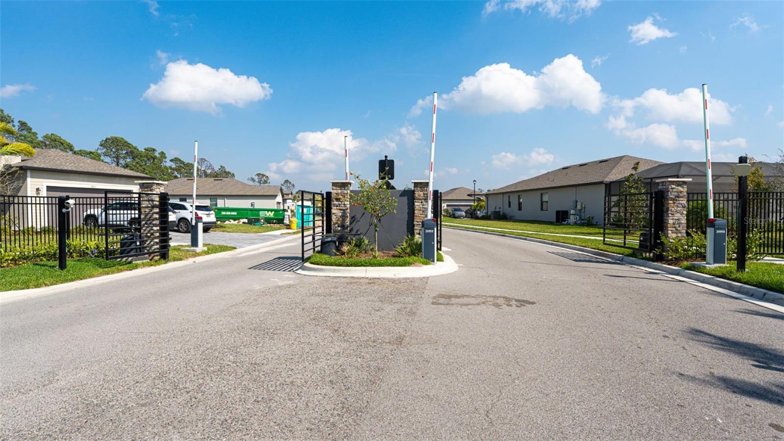 Image 33 of 38 For 19625 Fishhawk Trail