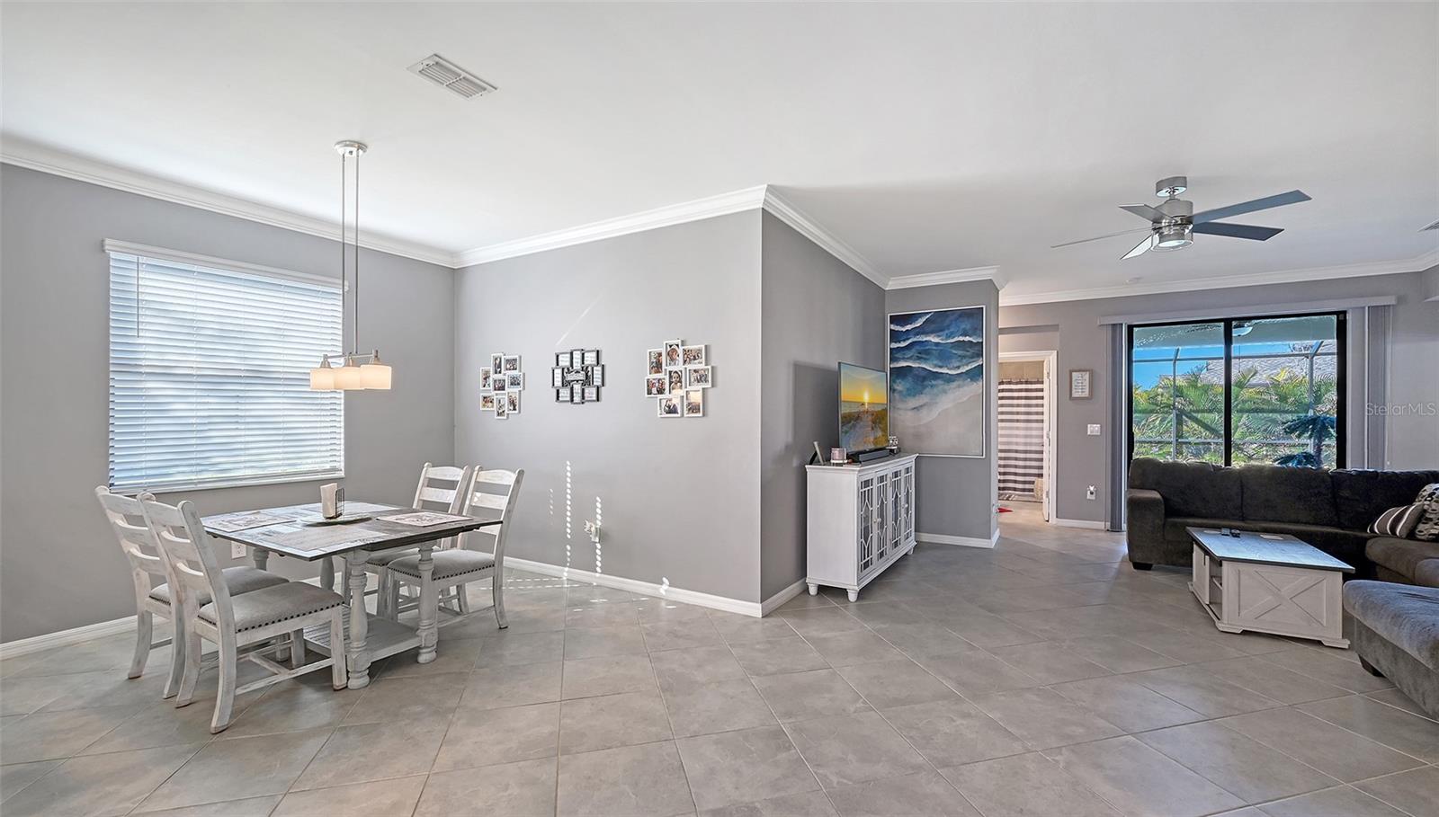 Image 5 of 38 For 19625 Fishhawk Trail