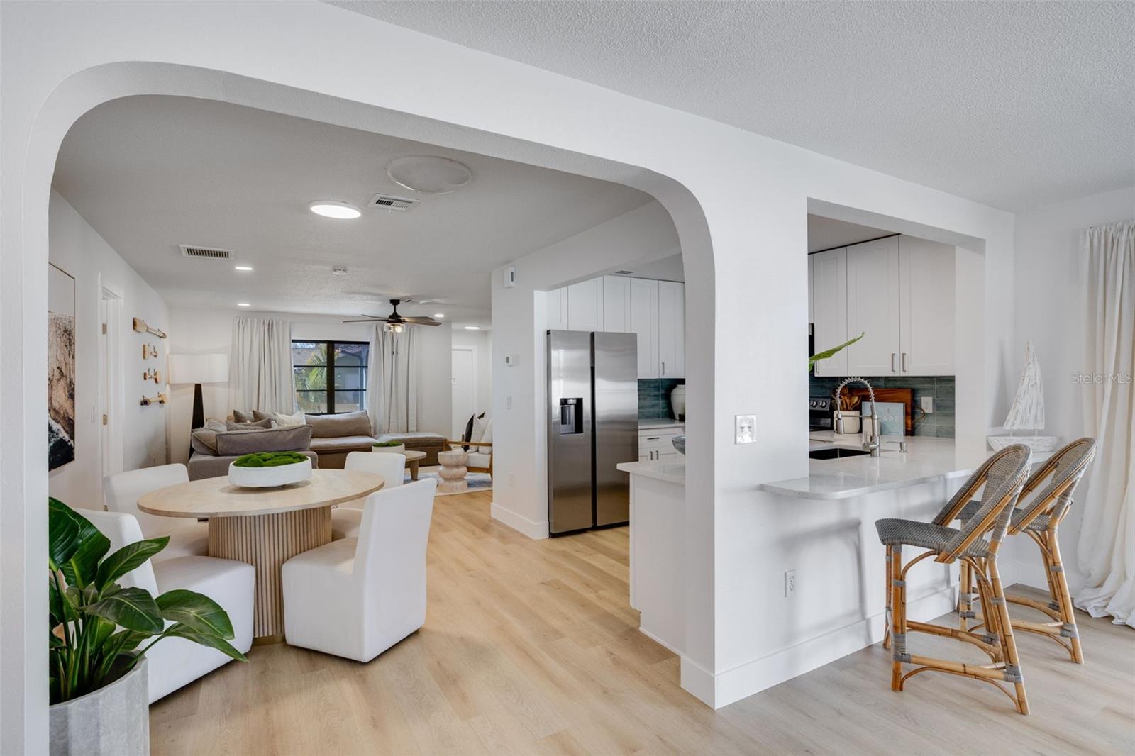 Image 15 of 31 For 214 Lorraine Avenue