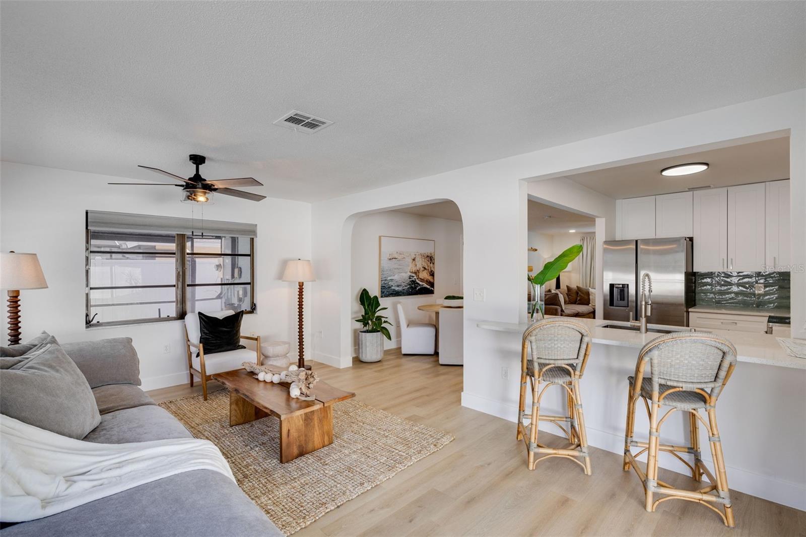 Image 17 of 31 For 214 Lorraine Avenue