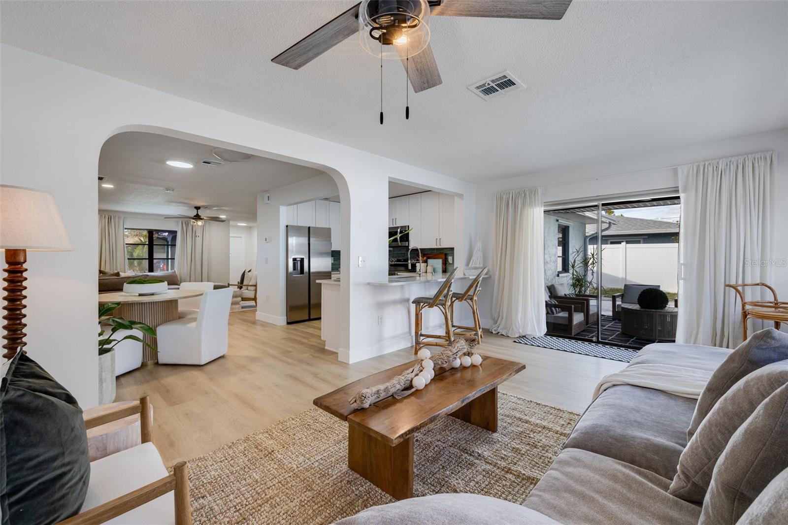 Image 18 of 31 For 214 Lorraine Avenue