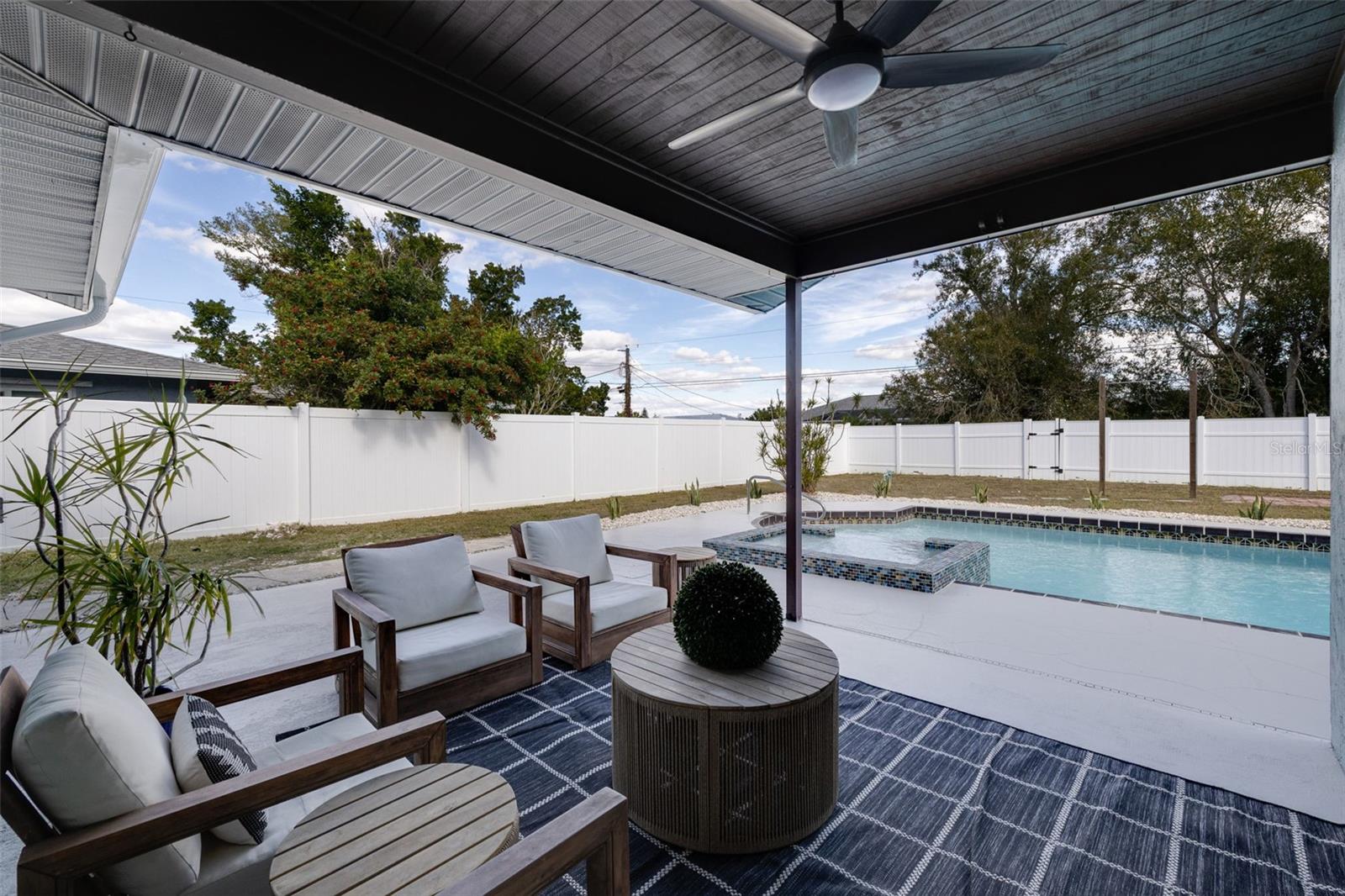 Image 8 of 31 For 214 Lorraine Avenue