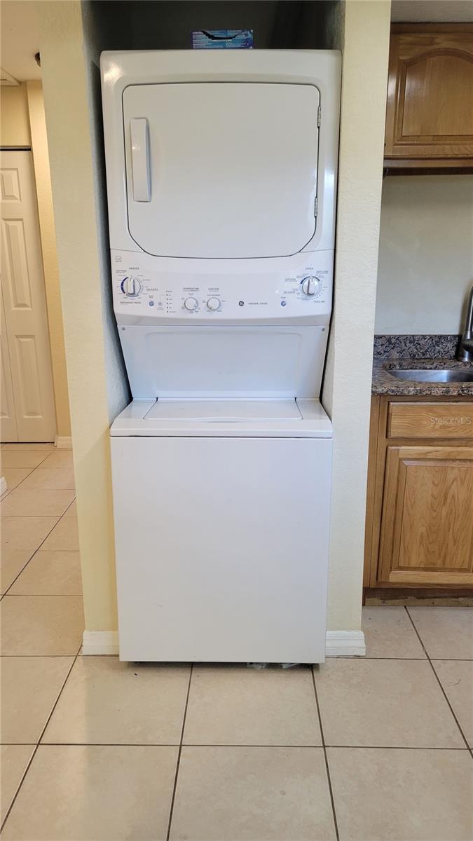 Image 5 of 10 For 857 Ponder Avenue