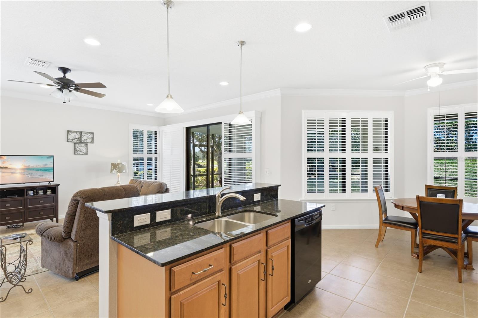 Image 11 of 50 For 20623 Pezzana Drive