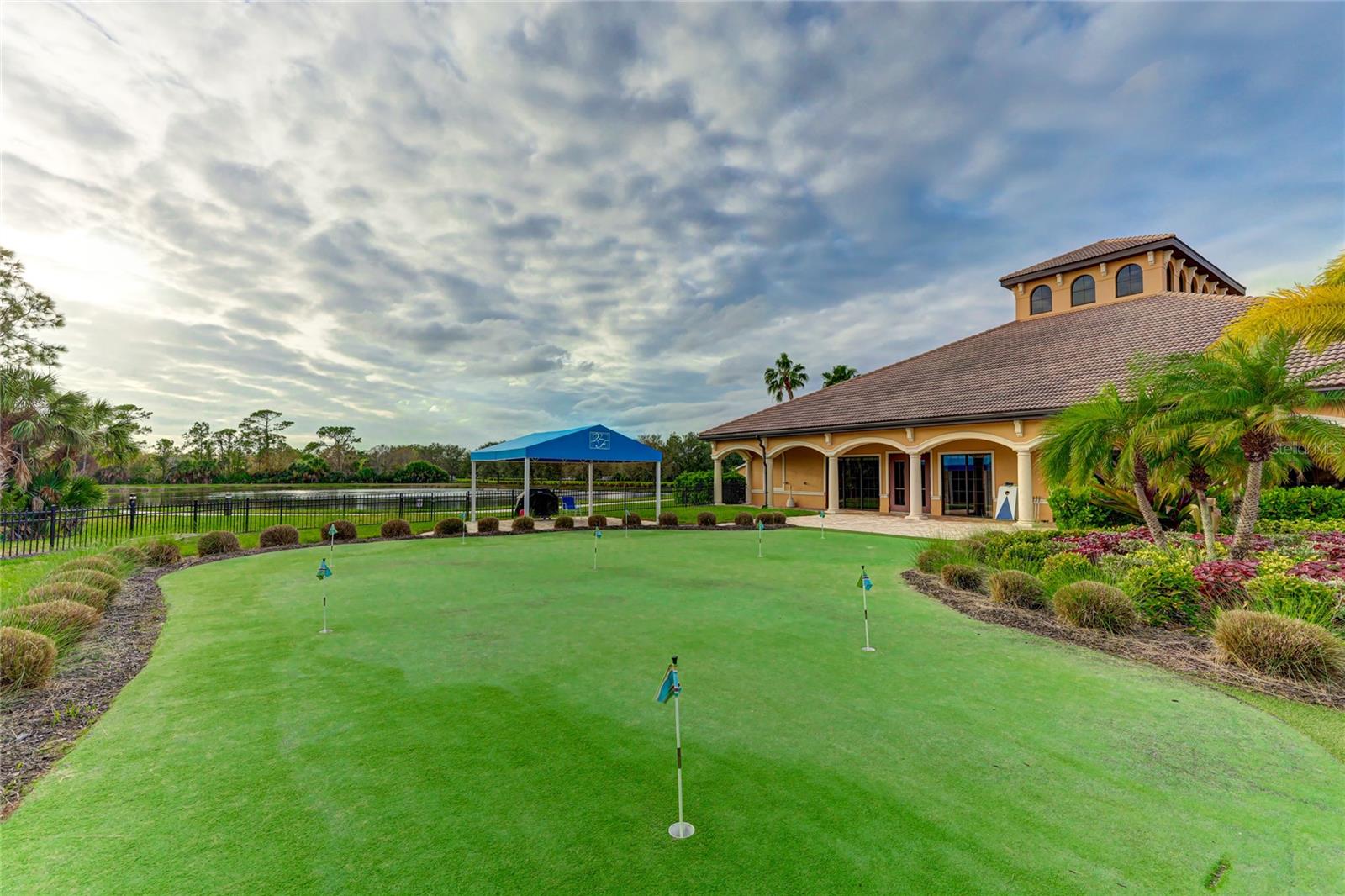 Image 43 of 50 For 20623 Pezzana Drive