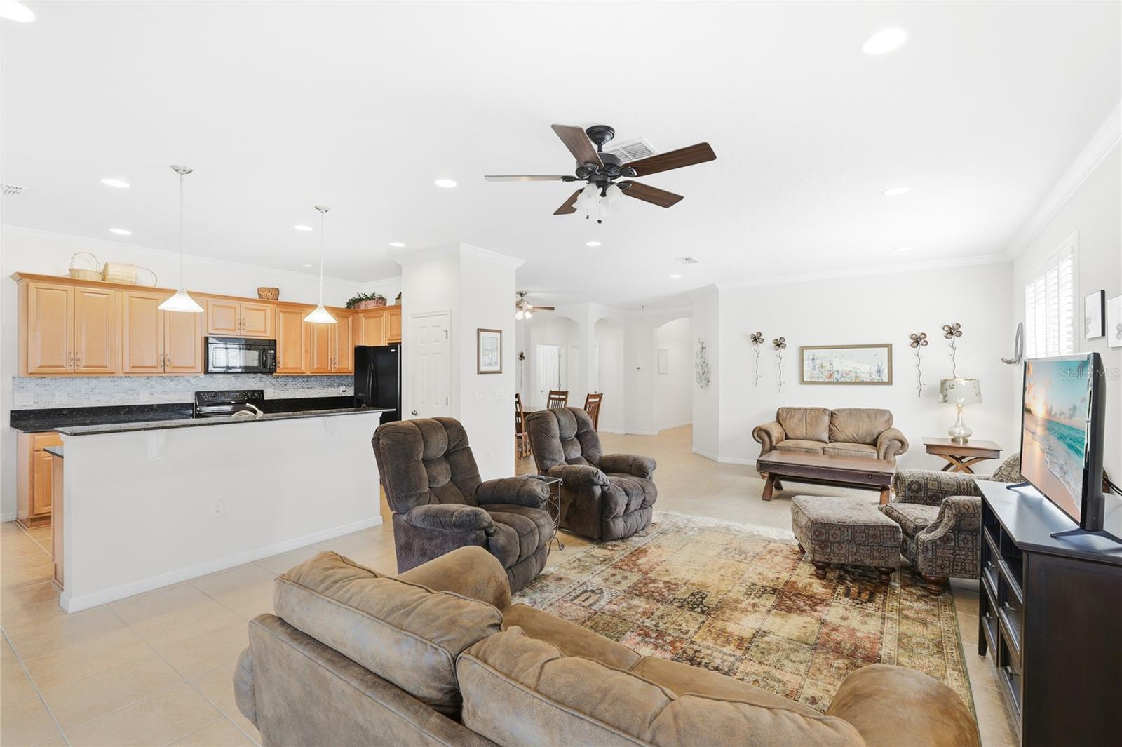 Image 8 of 50 For 20623 Pezzana Drive