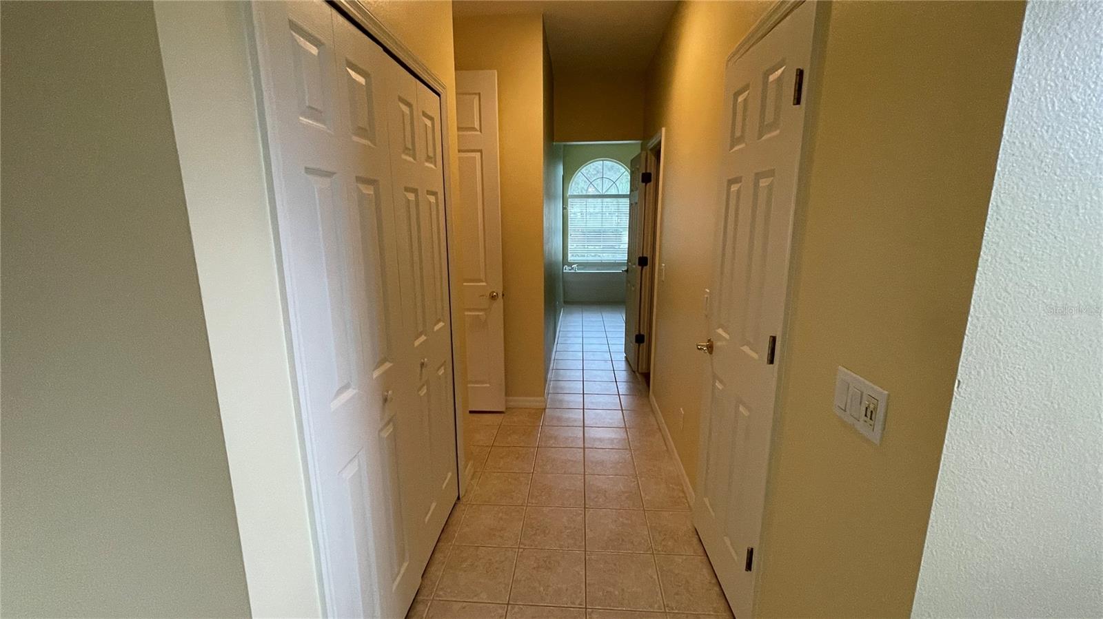 Image 18 of 44 For 10812 Bullrush Terrace