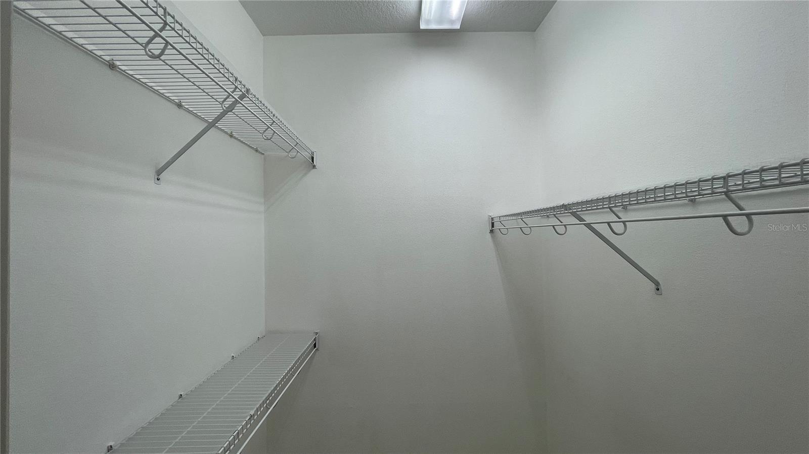 Image 24 of 44 For 10812 Bullrush Terrace