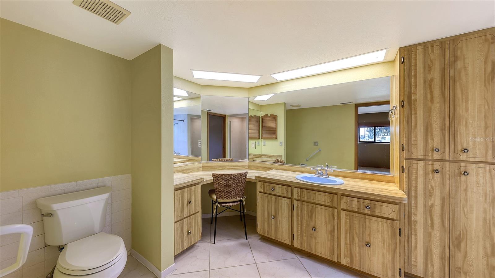 Image 24 of 53 For 7603 Alhambra Drive