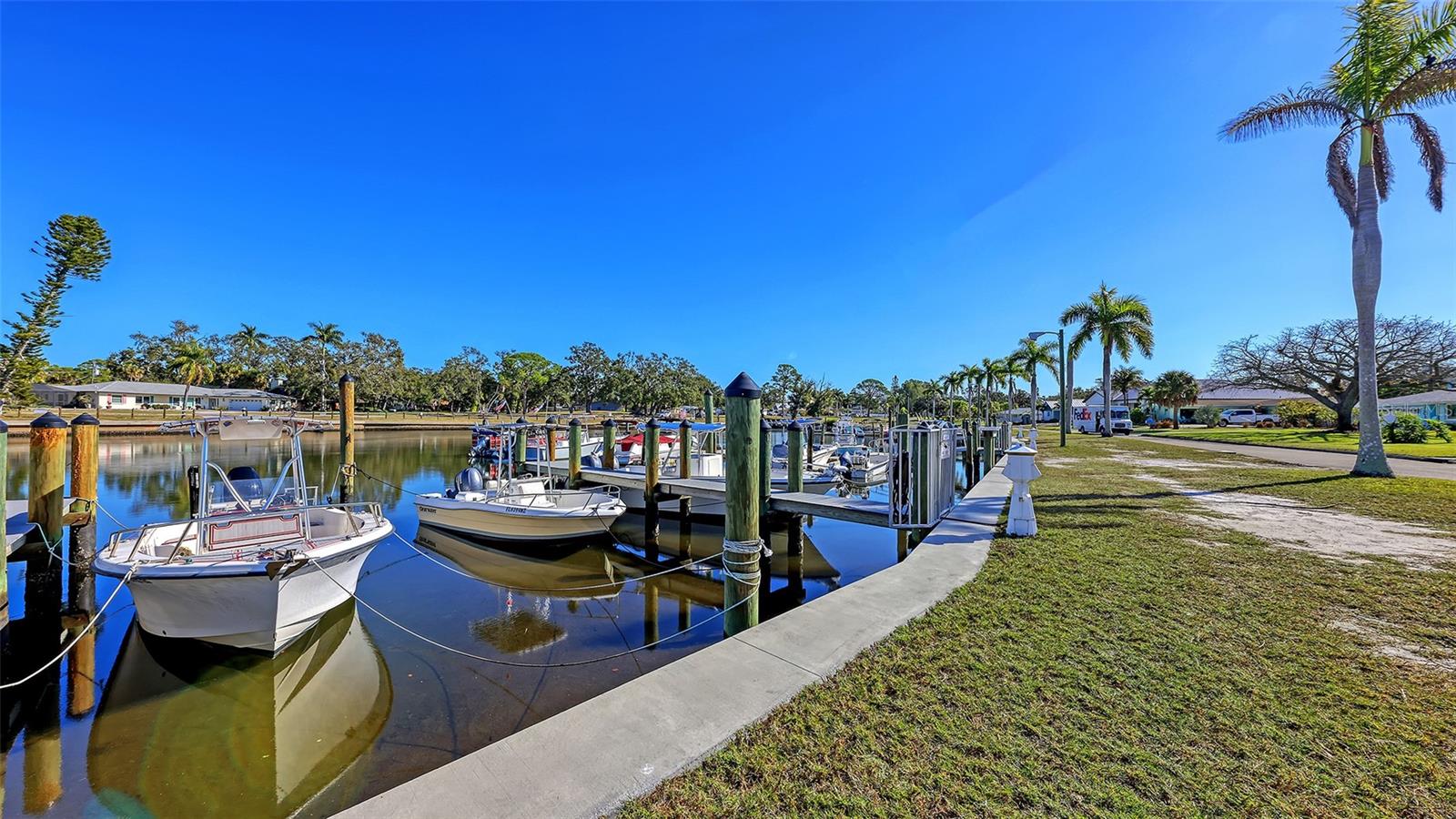 Image 43 of 53 For 7603 Alhambra Drive