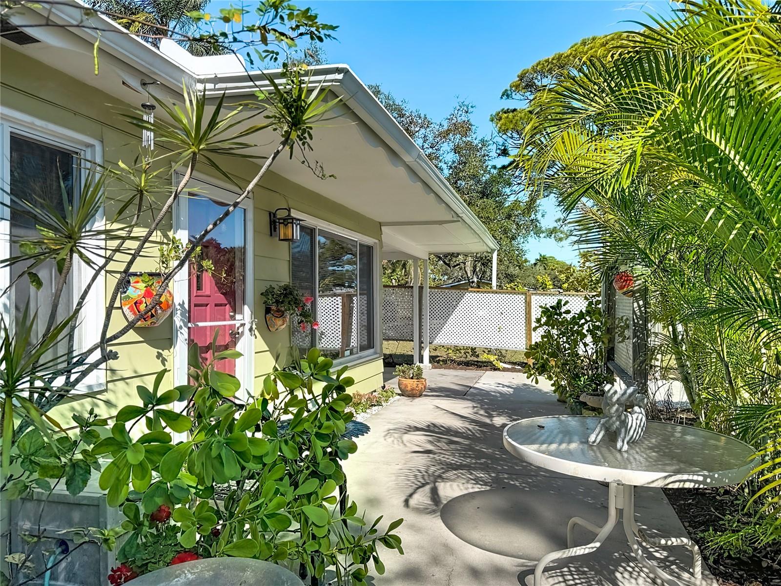 Image 10 of 63 For 1304 Euclid Avenue