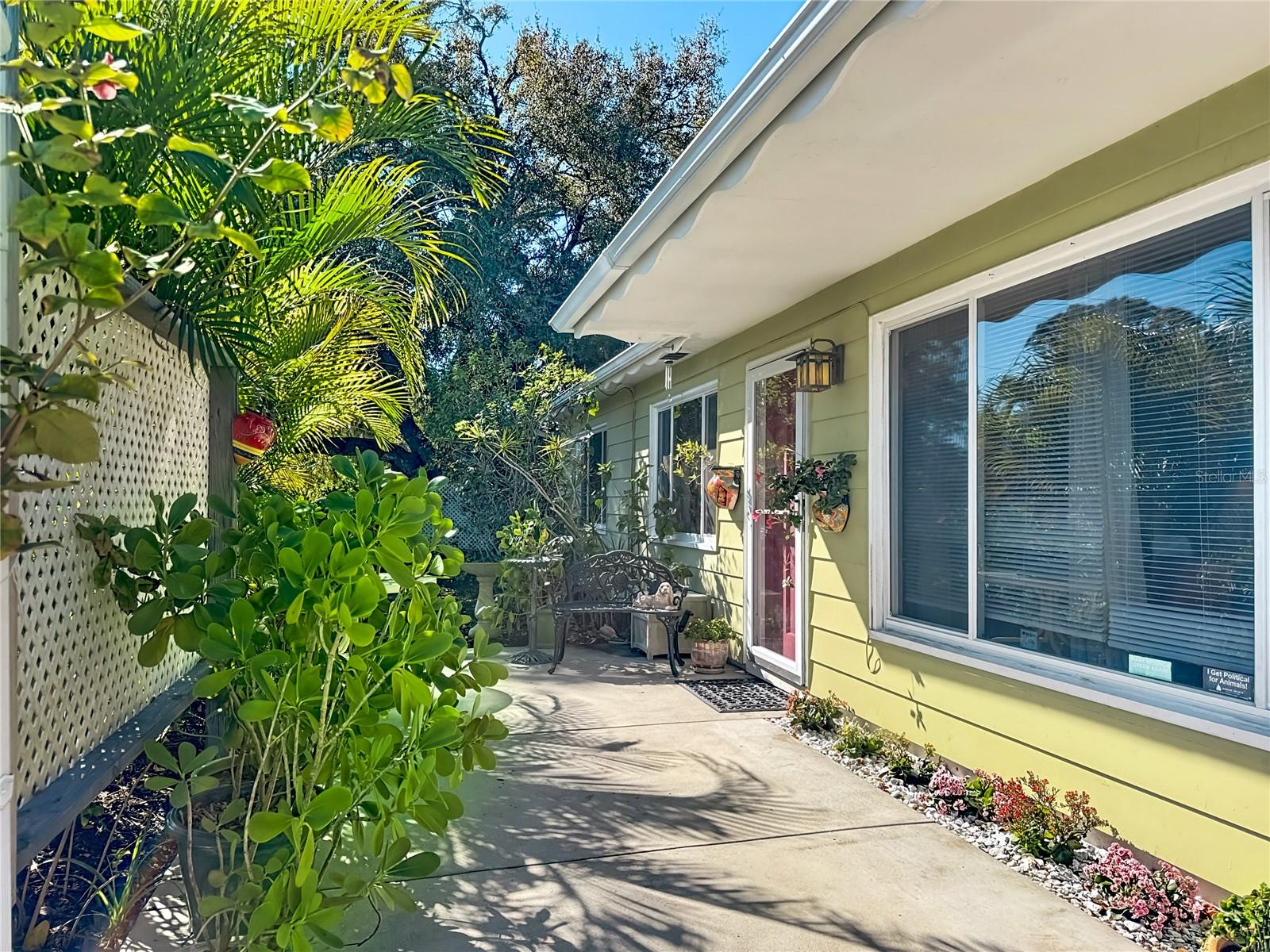 Image 17 of 63 For 1304 Euclid Avenue