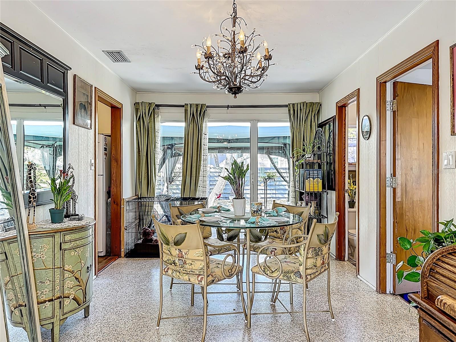 Image 26 of 63 For 1304 Euclid Avenue