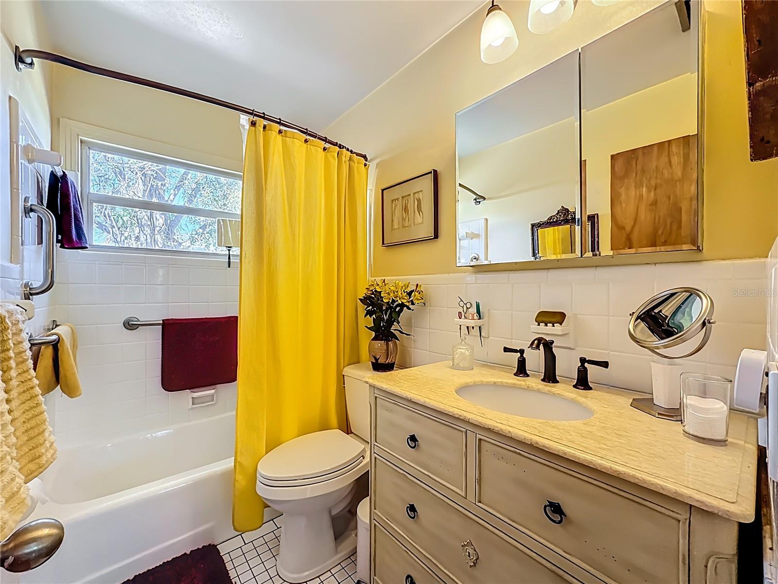 Image 42 of 63 For 1304 Euclid Avenue