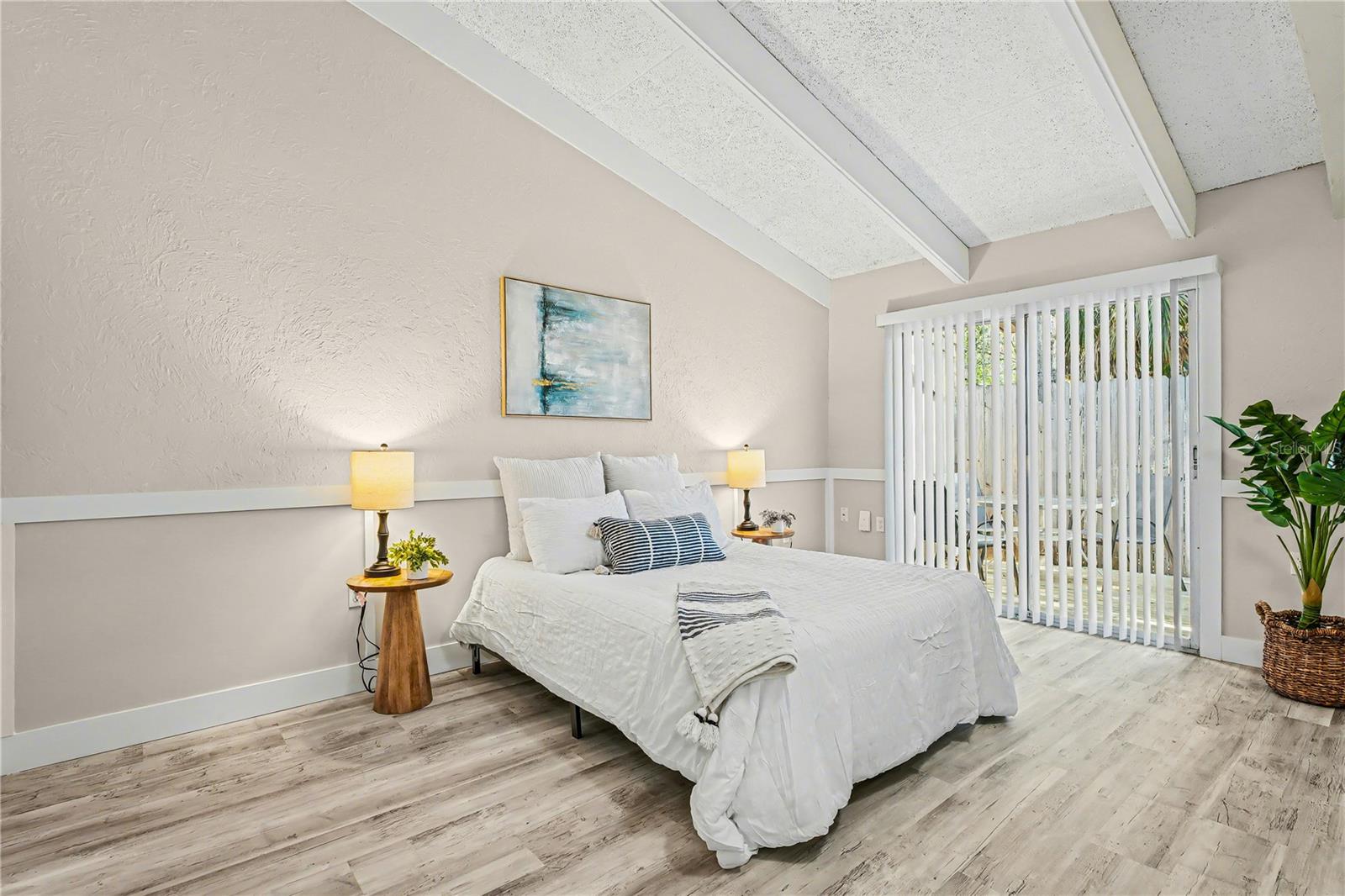 Image 14 of 27 For 500 Jefferson Avenue 5