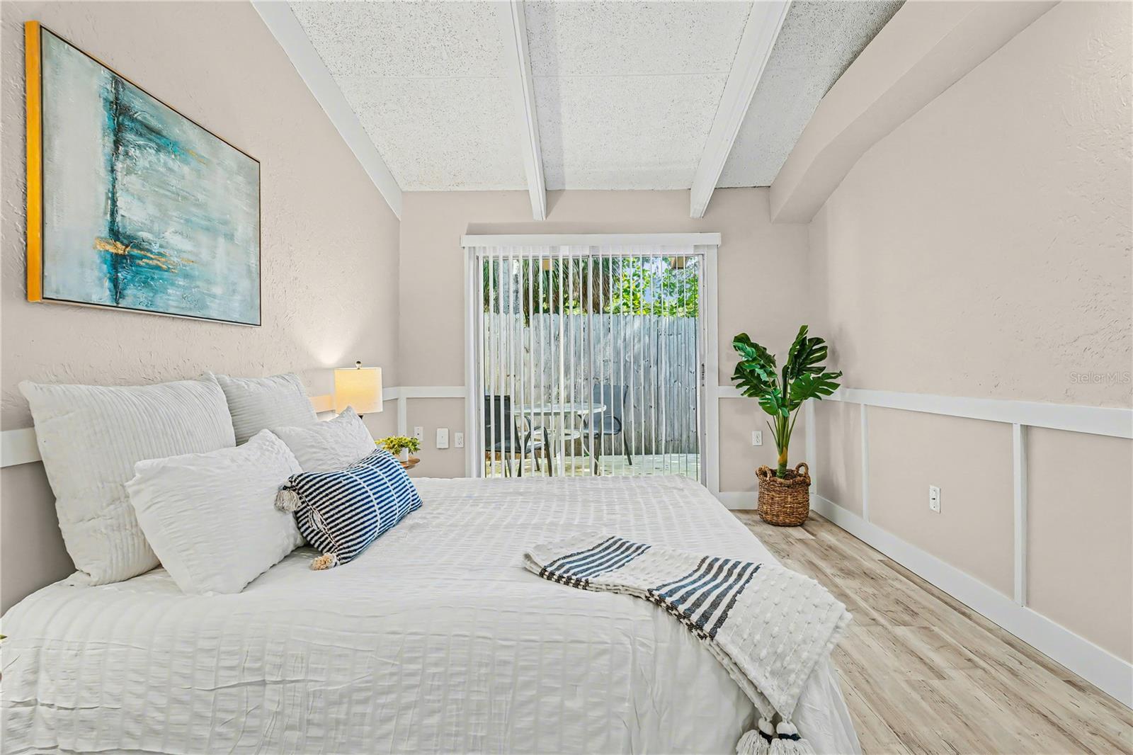 Image 15 of 27 For 500 Jefferson Avenue 5