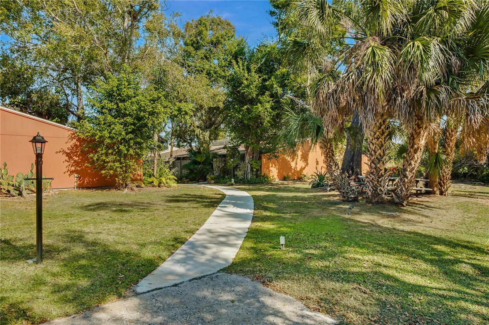 Image 25 of 27 For 500 Jefferson Avenue 5