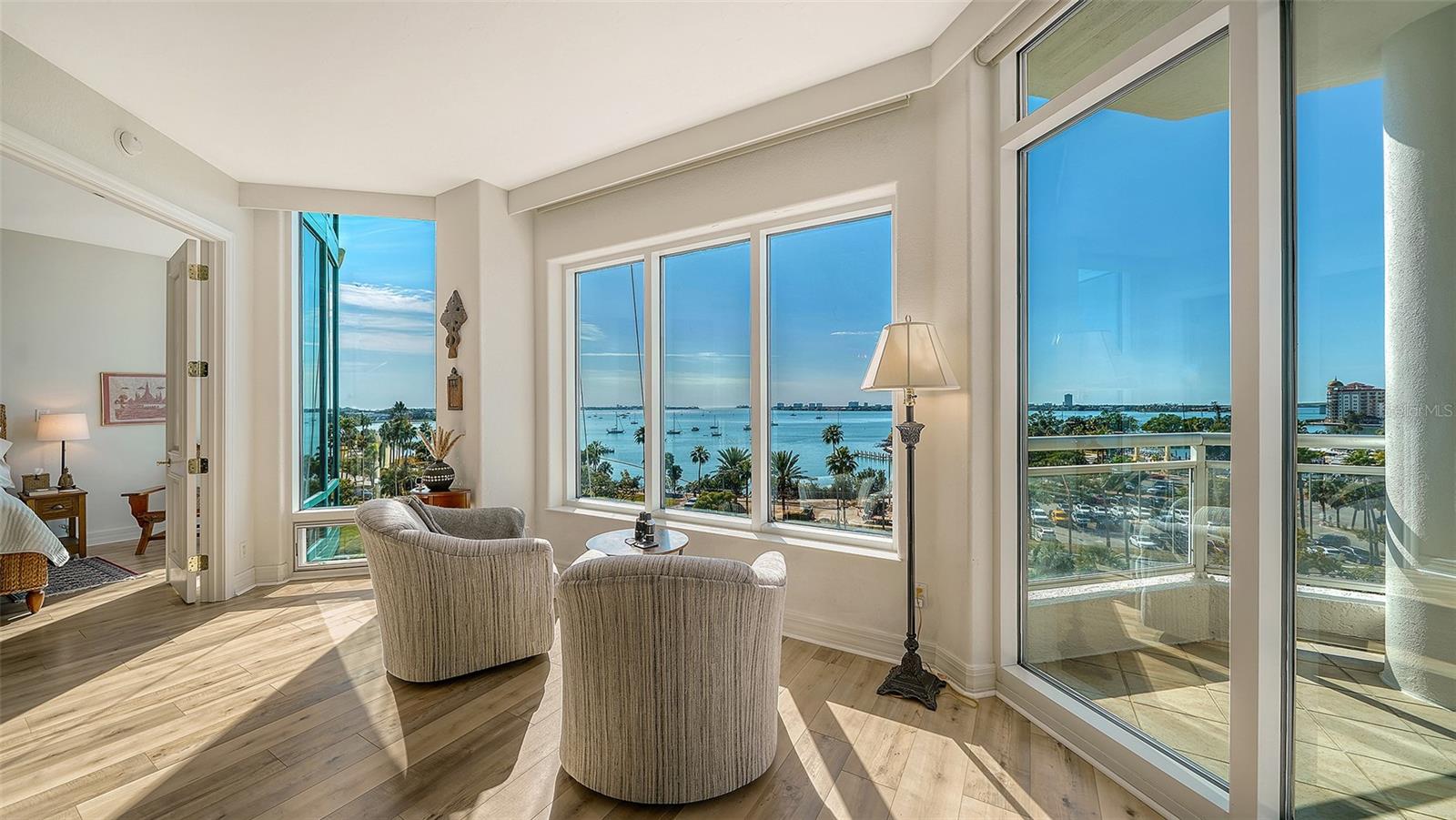 Image 22 of 61 For 340 Palm Avenue 44