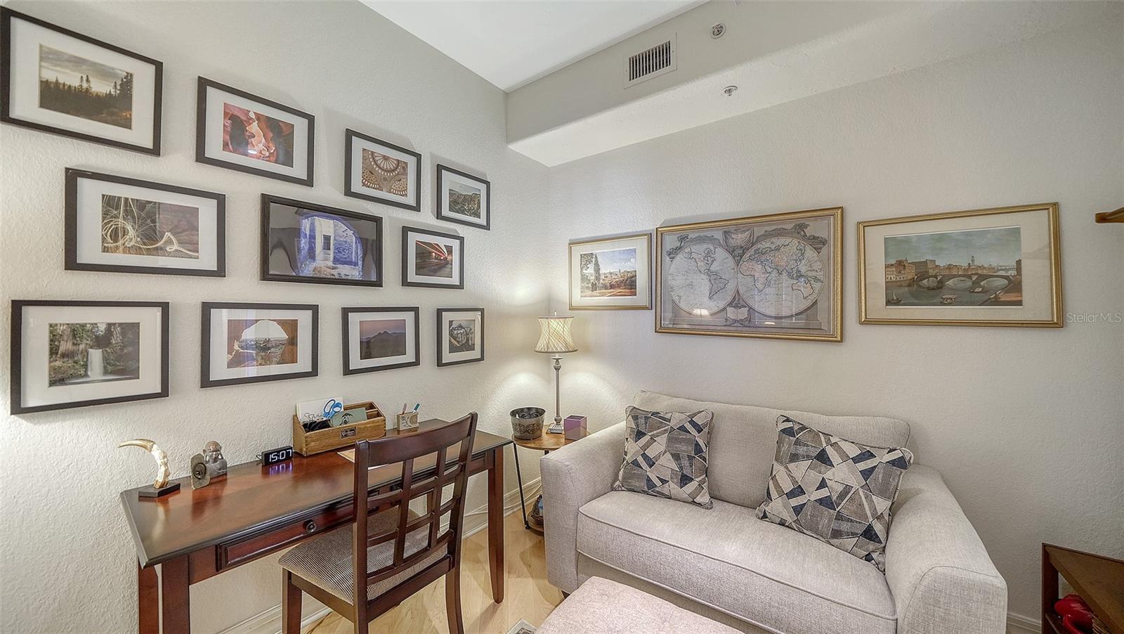 Image 33 of 61 For 340 Palm Avenue 44