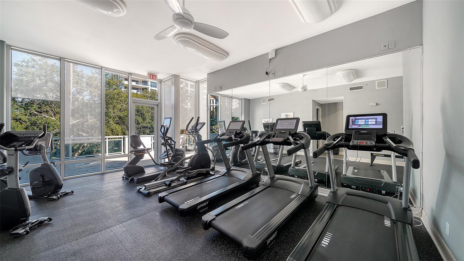 Image 47 of 61 For 340 Palm Avenue 44