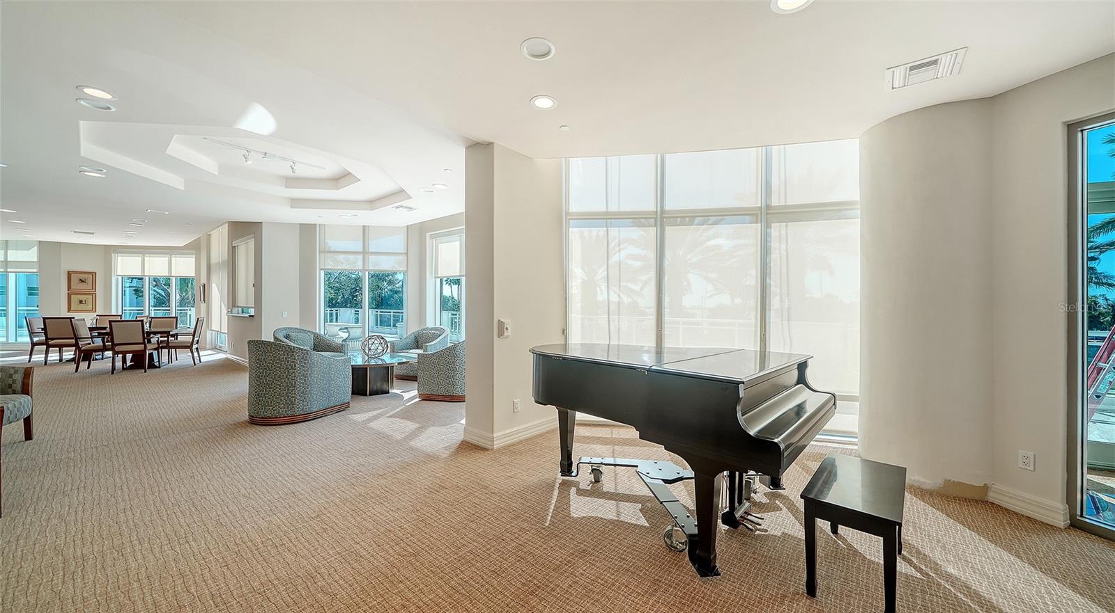 Image 49 of 61 For 340 Palm Avenue 44