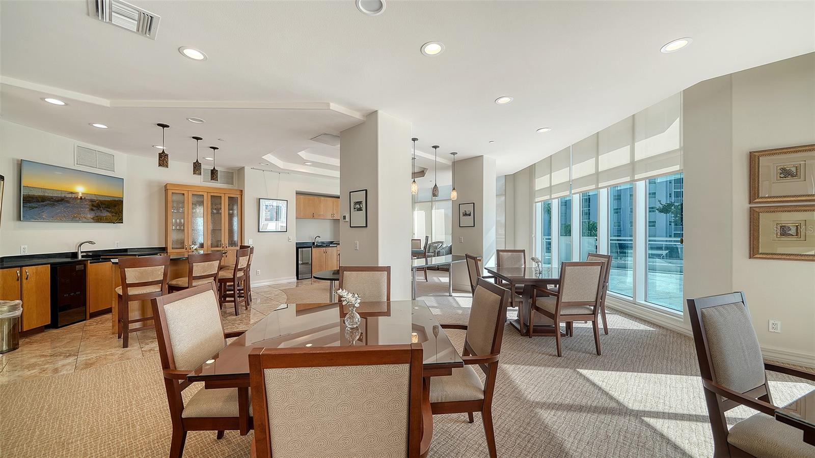 Image 53 of 61 For 340 Palm Avenue 44