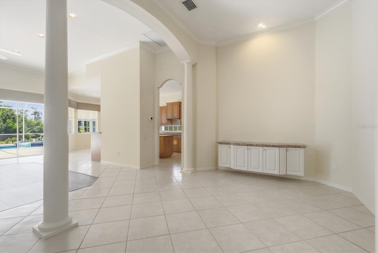 Image 10 of 63 For 7340 Saint Georges Way