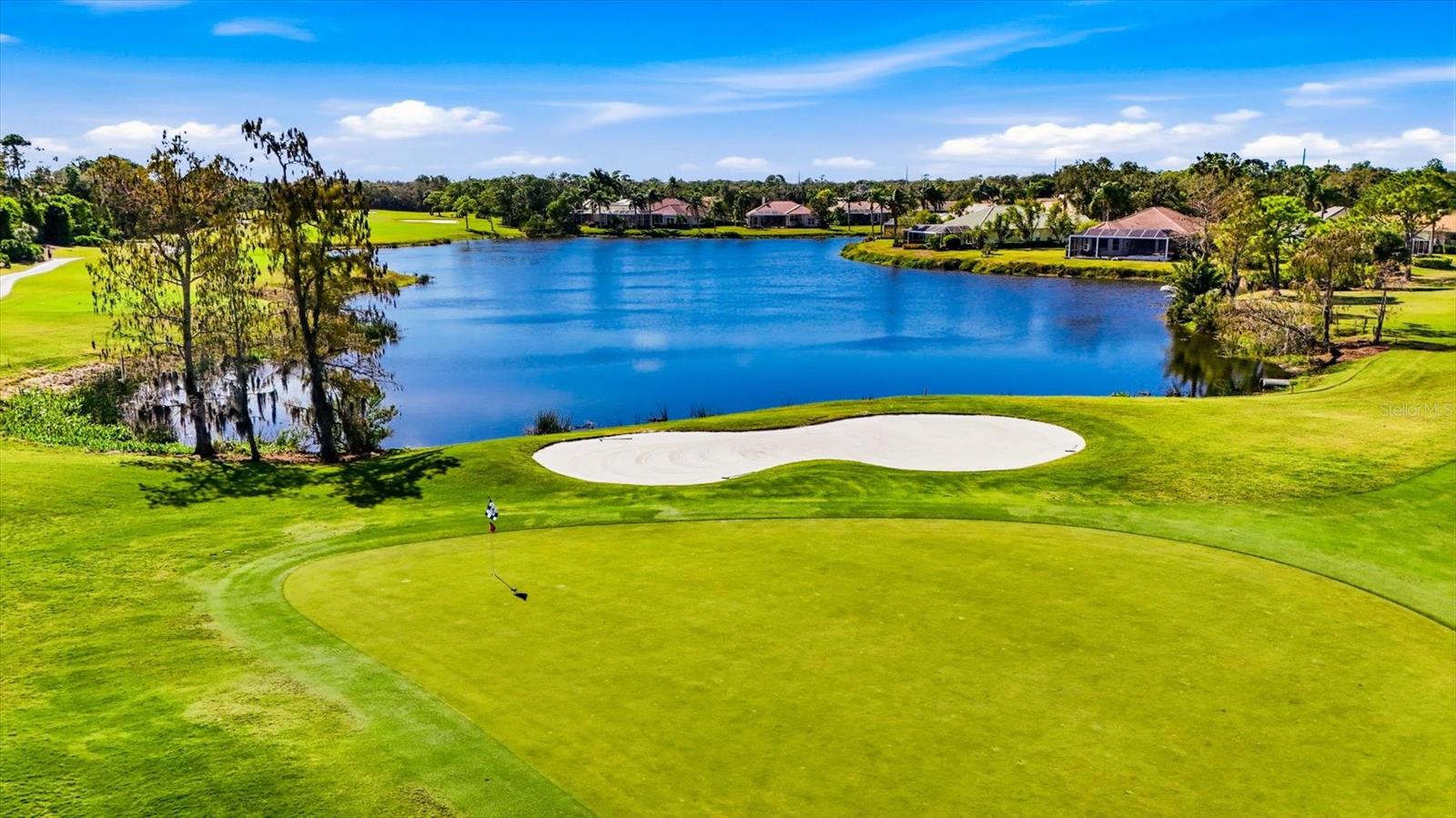 Image 42 of 63 For 7340 Saint Georges Way