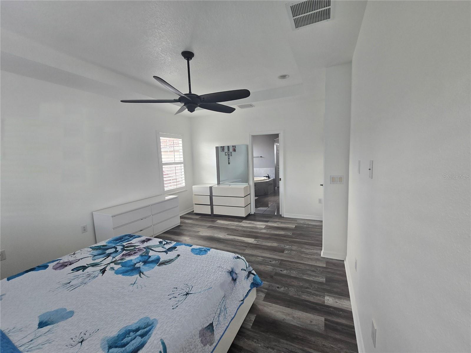 Image 17 of 29 For 8111 Santa Rosa Court