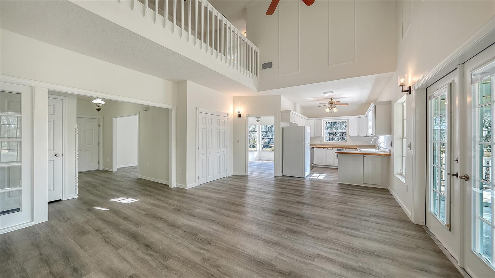 Image 11 of 32 For 9922 289th Street E