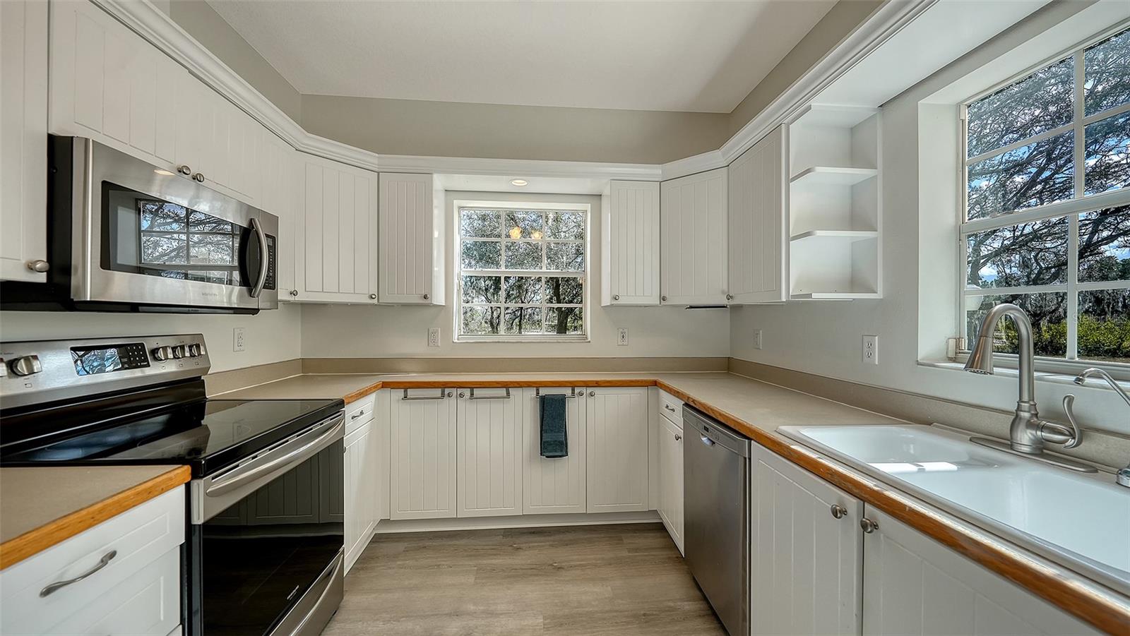 Image 14 of 32 For 9922 289th Street E