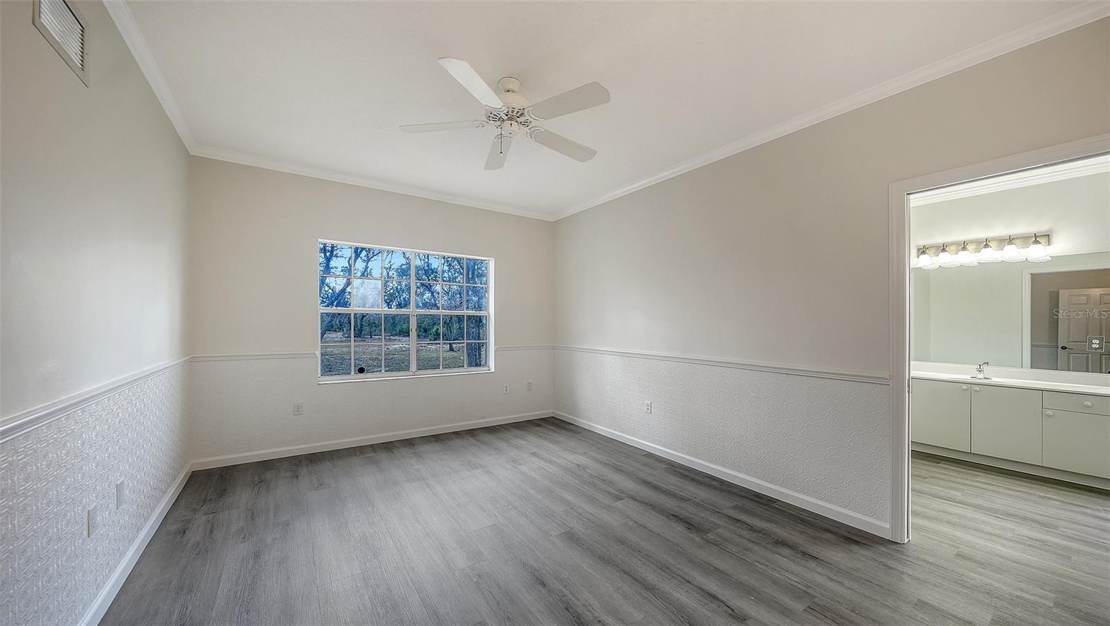 Image 17 of 32 For 9922 289th Street E