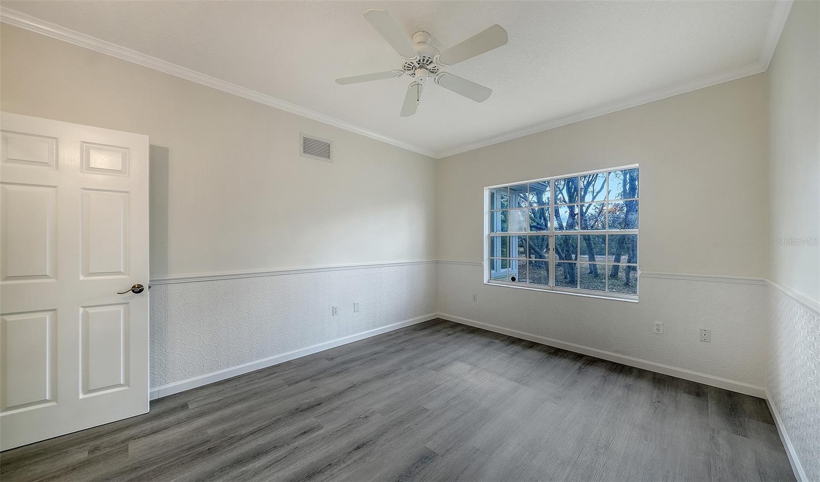 Image 18 of 32 For 9922 289th Street E