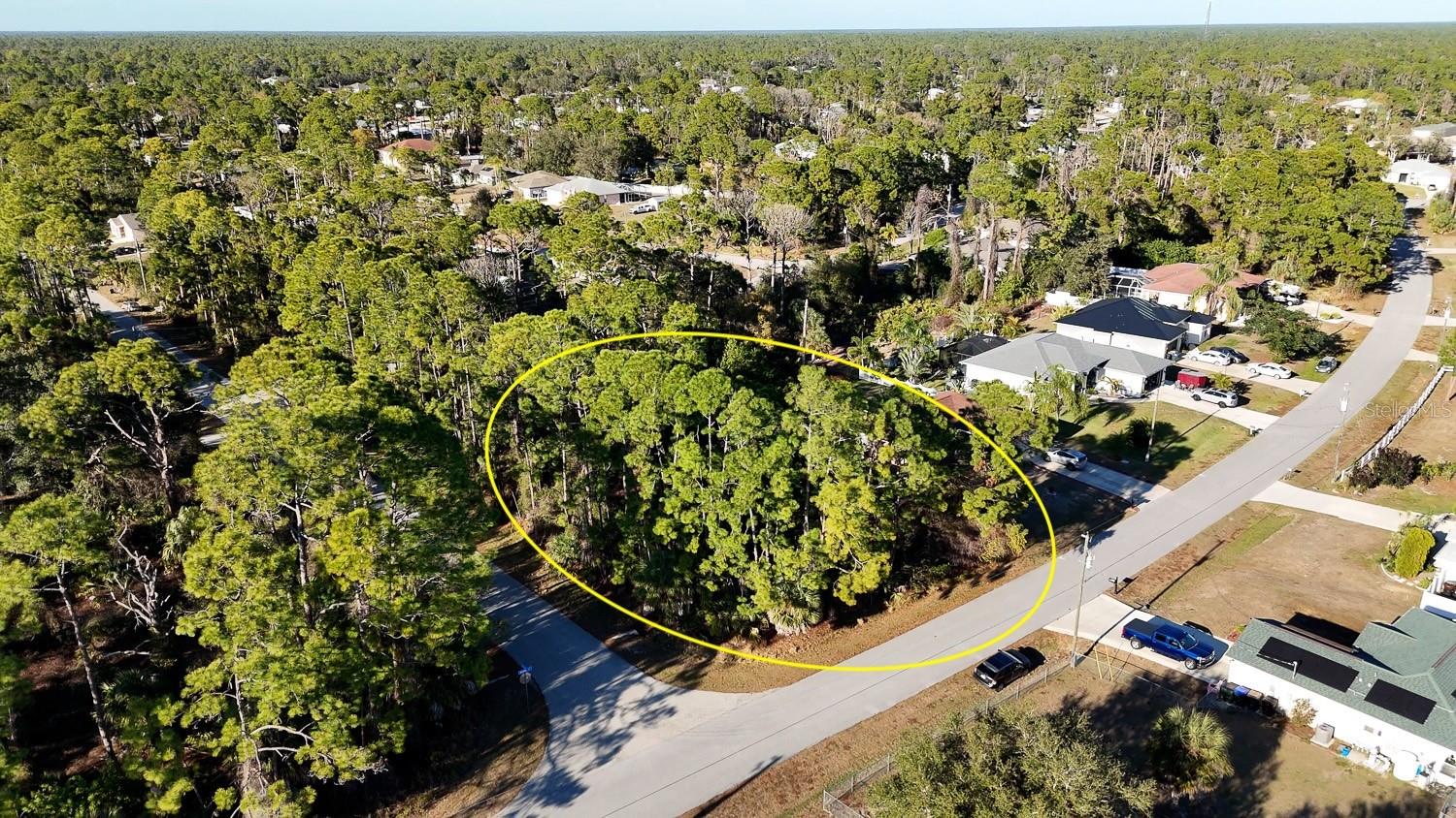 Image 3 of 15 For Rockwell Avenue