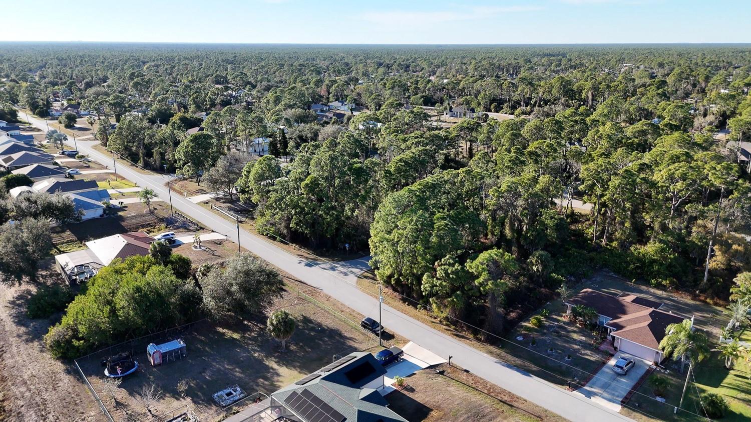 Image 5 of 15 For Rockwell Avenue