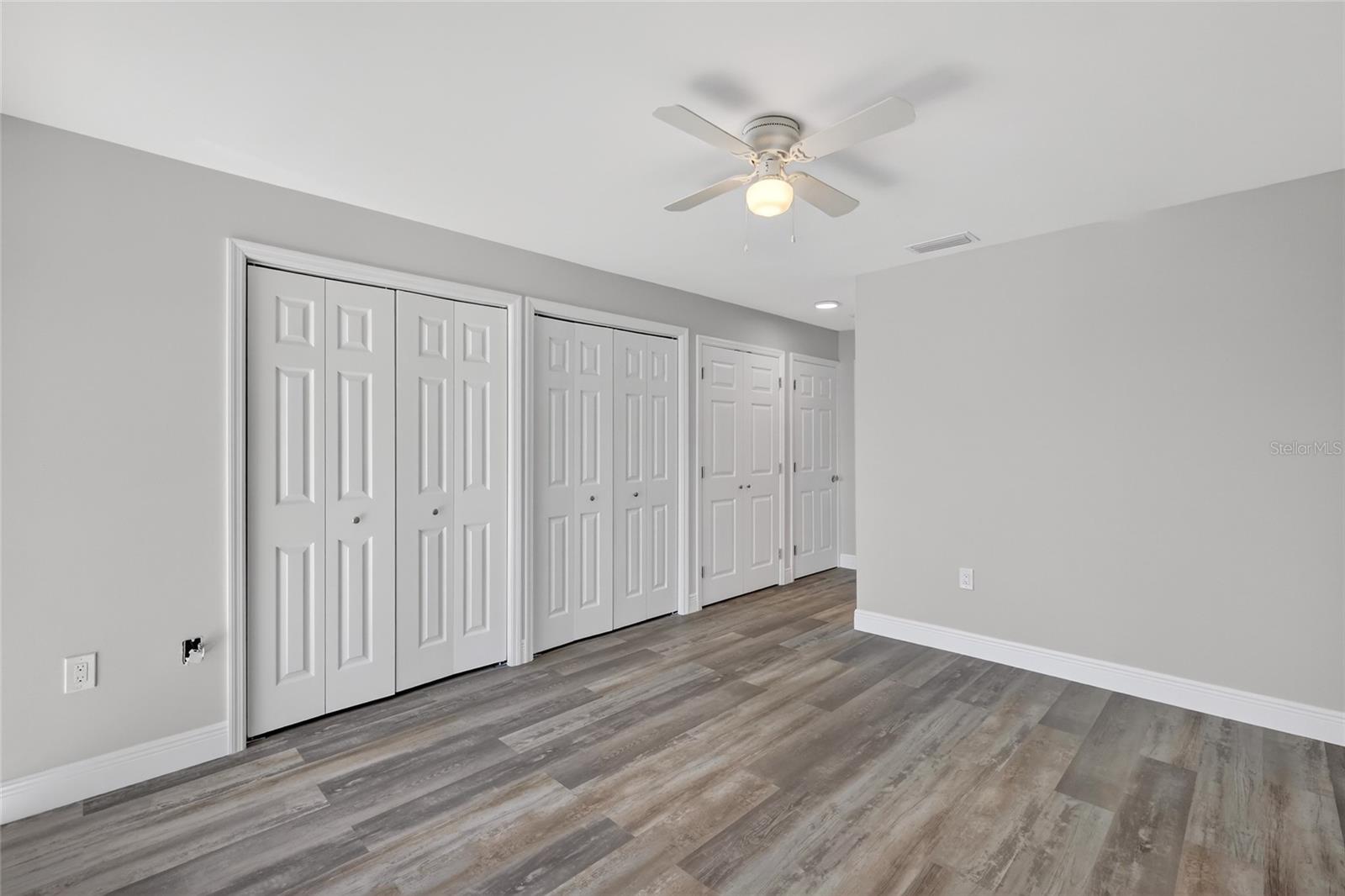 Image 22 of 37 For 600 Manatee Avenue 212