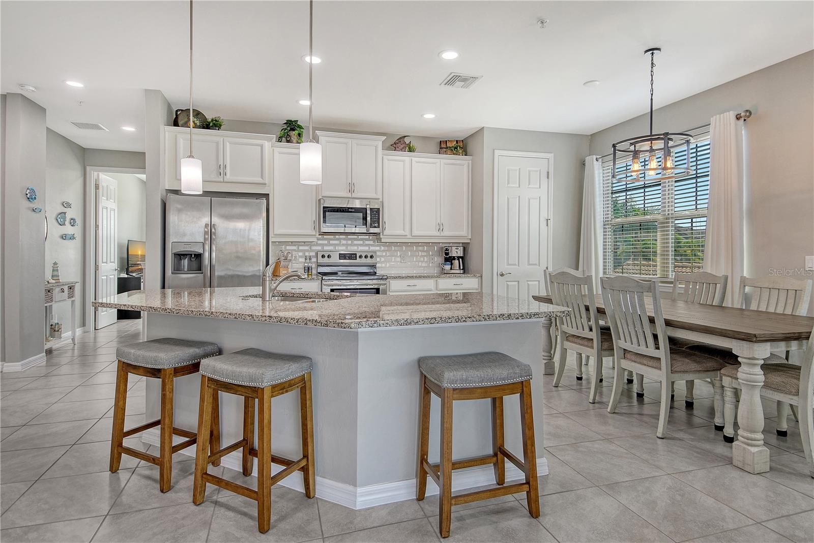 Image 16 of 64 For 109 Porta Vecchio Bend  201