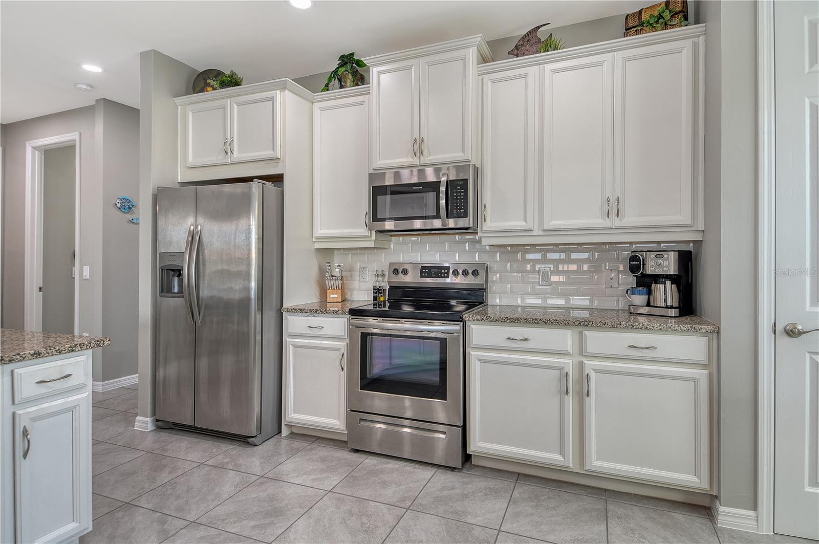 Image 21 of 64 For 109 Porta Vecchio Bend  201