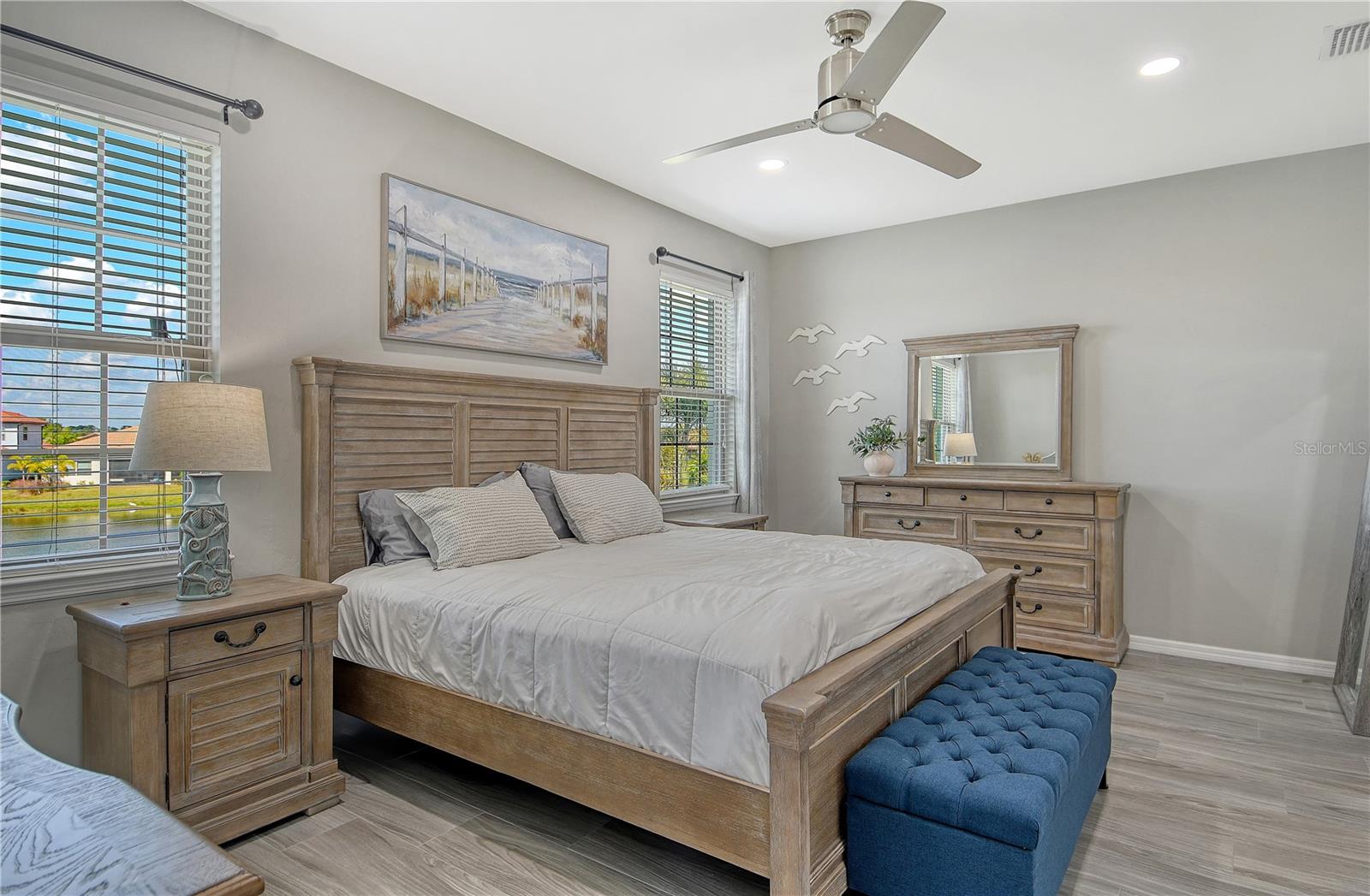 Image 23 of 64 For 109 Porta Vecchio Bend  201