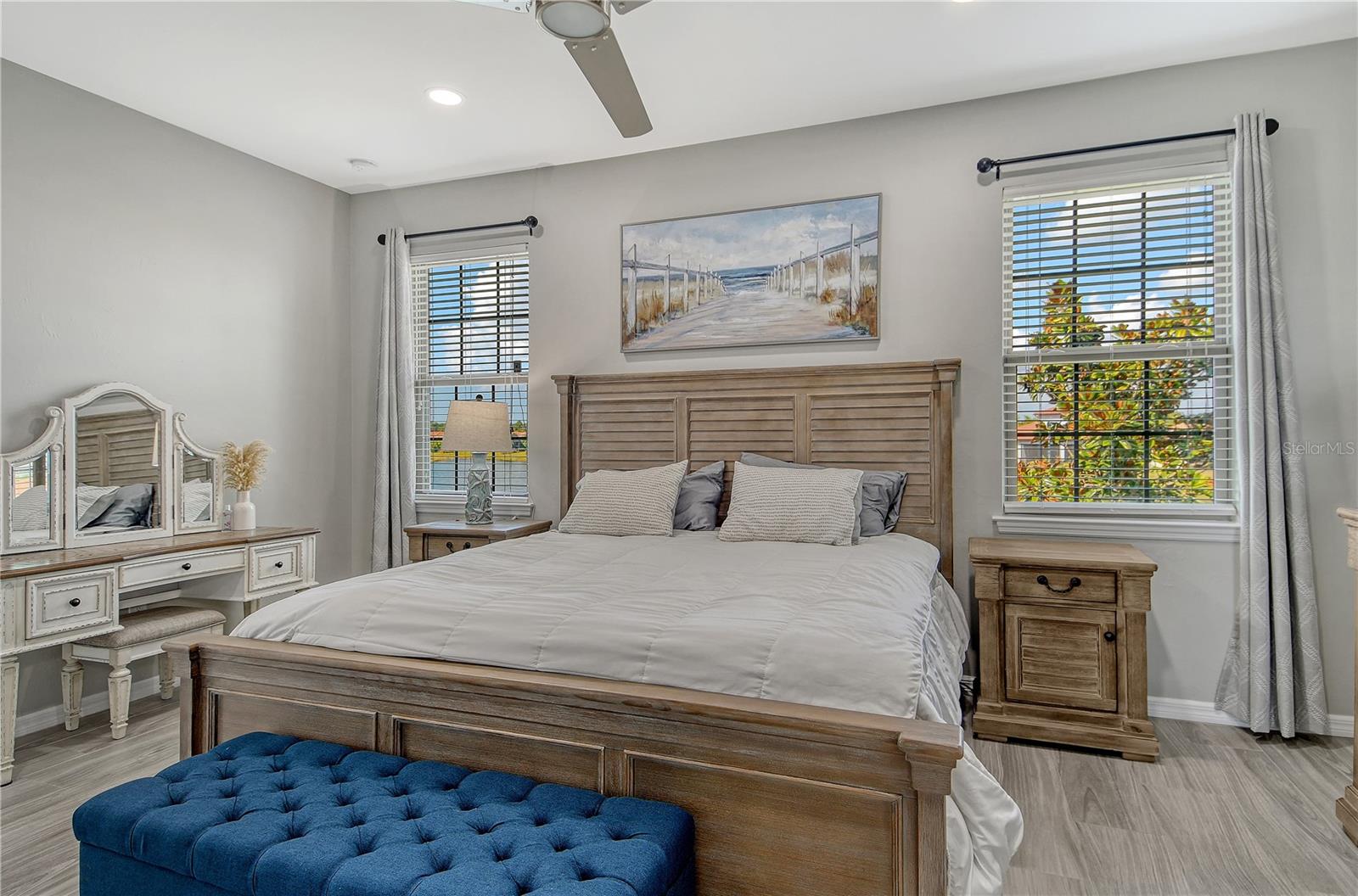 Image 24 of 64 For 109 Porta Vecchio Bend  201