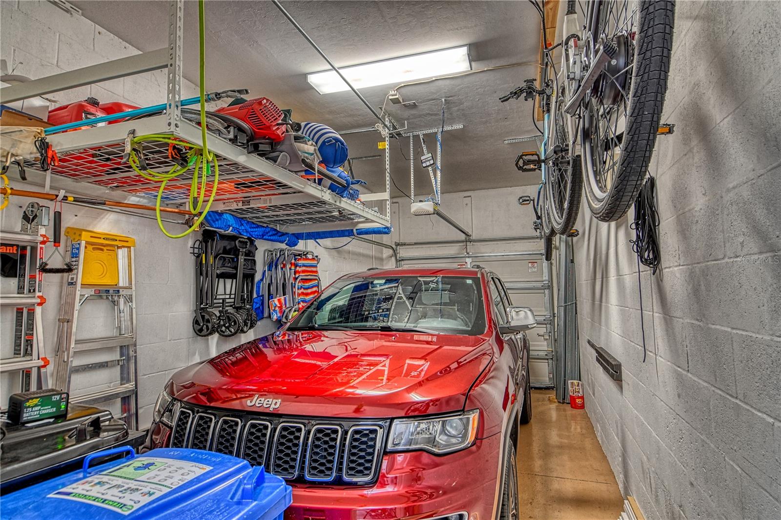 Image 42 of 64 For 109 Porta Vecchio Bend  201