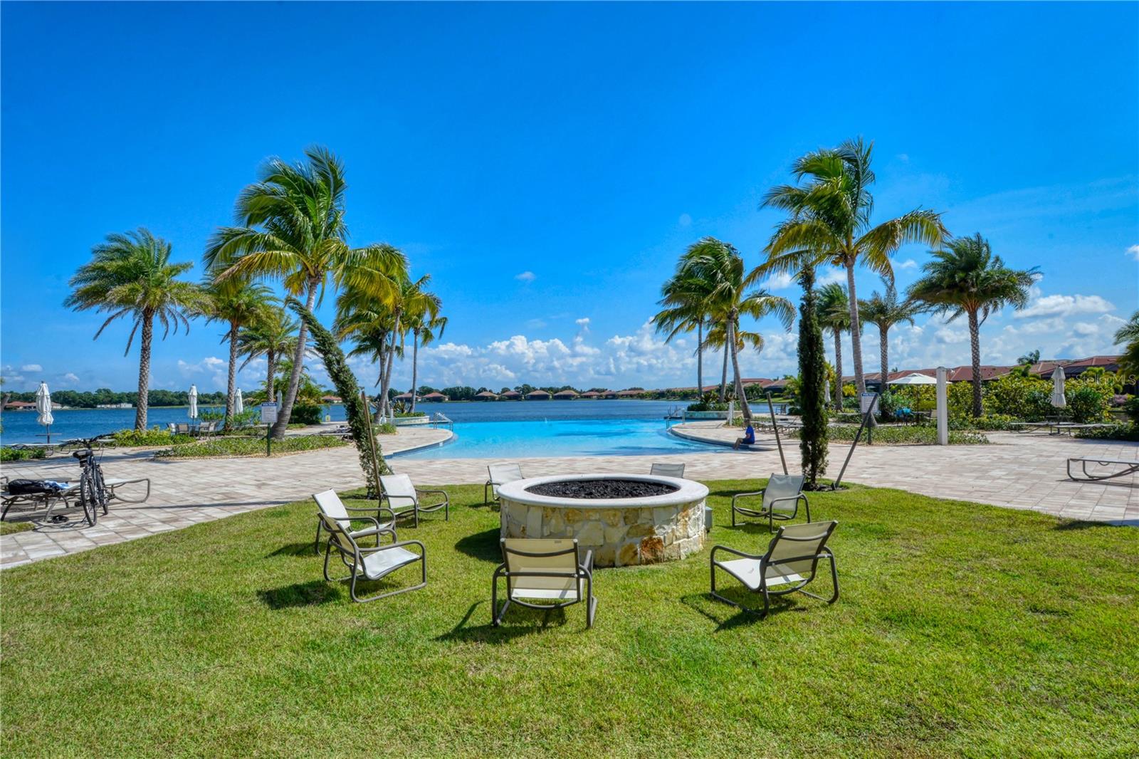 Image 49 of 64 For 109 Porta Vecchio Bend  201