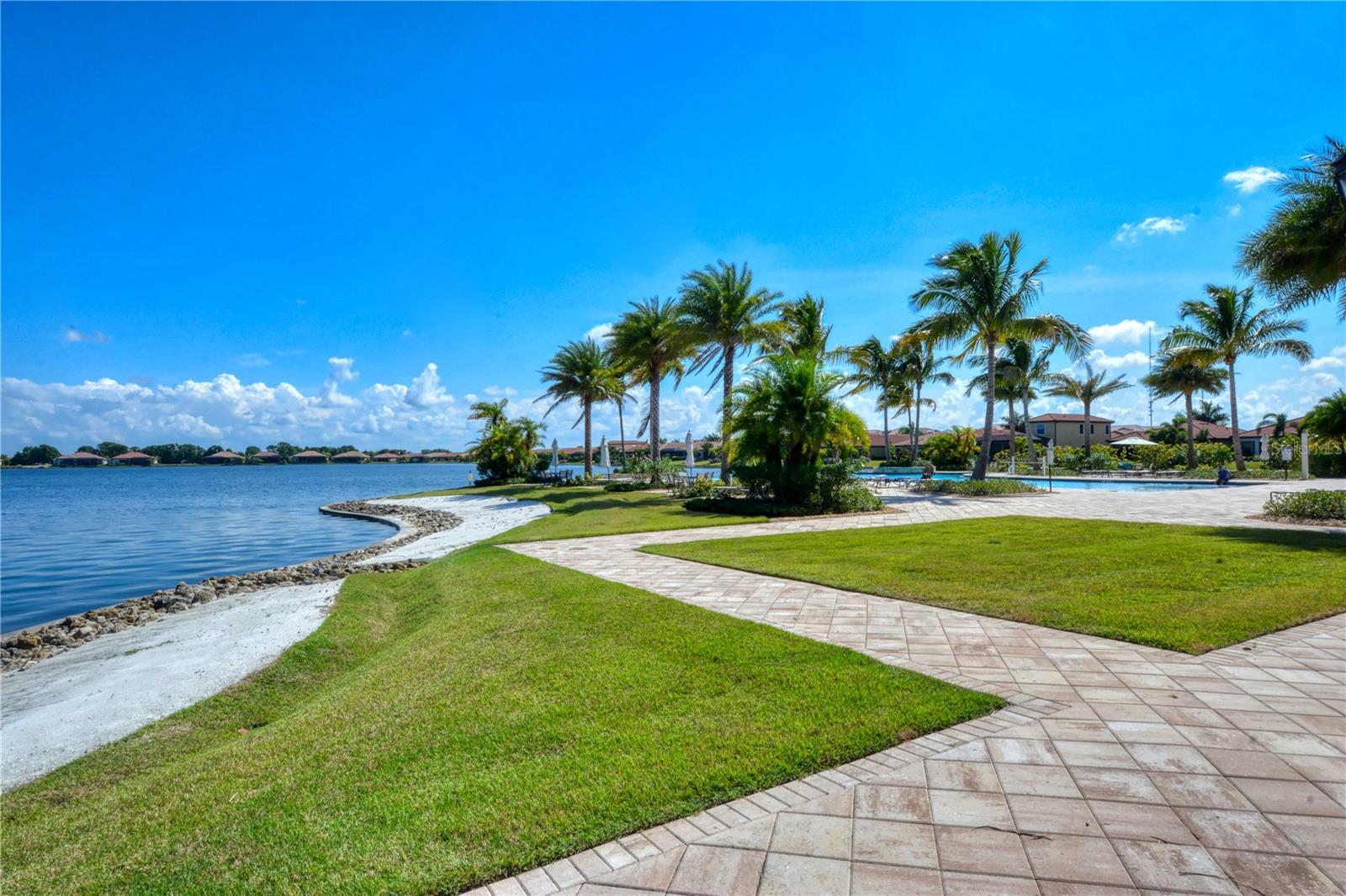 Image 55 of 64 For 109 Porta Vecchio Bend  201