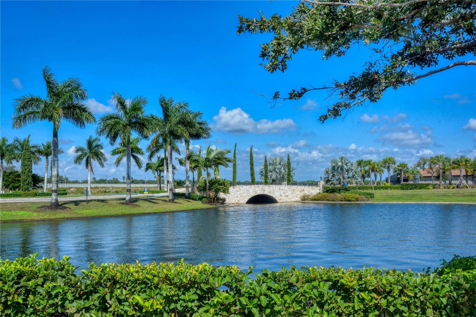 Image 63 of 64 For 109 Porta Vecchio Bend  201