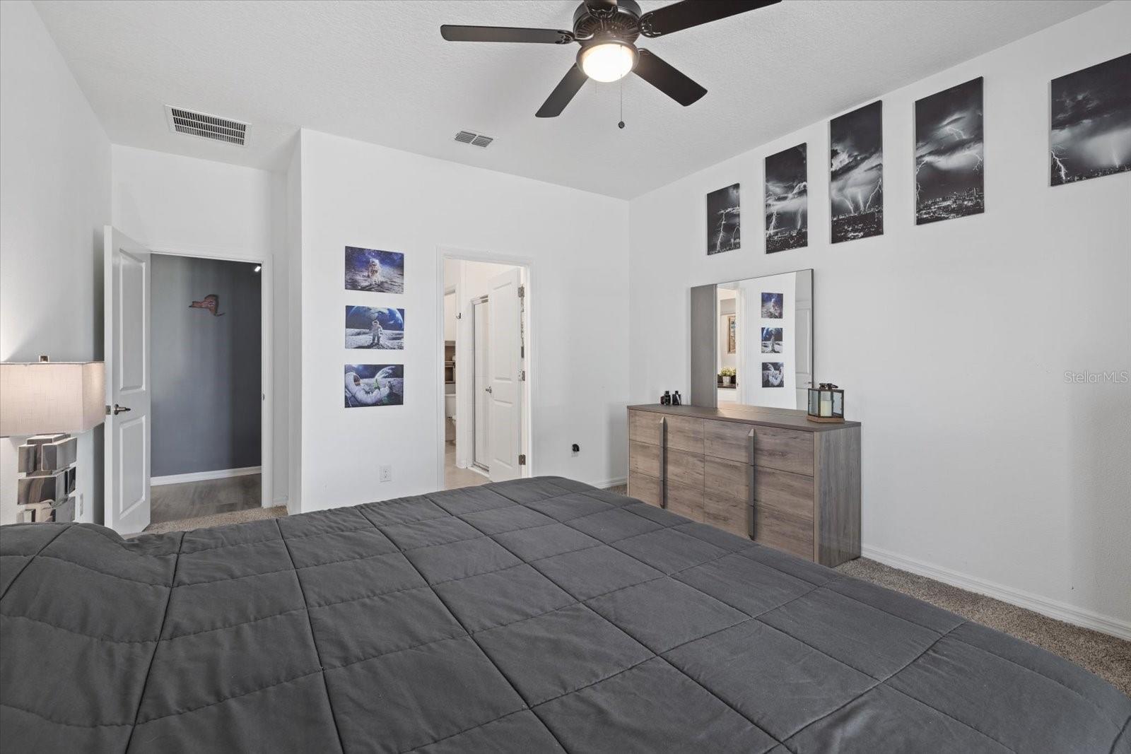 Image 15 of 38 For 11617 Woodleaf Drive