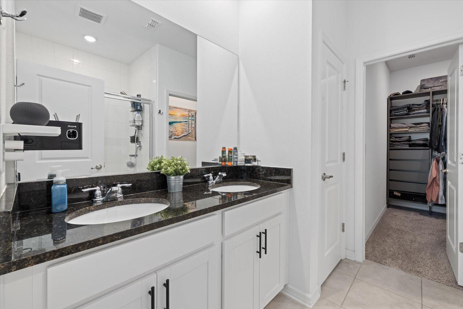 Image 16 of 38 For 11617 Woodleaf Drive