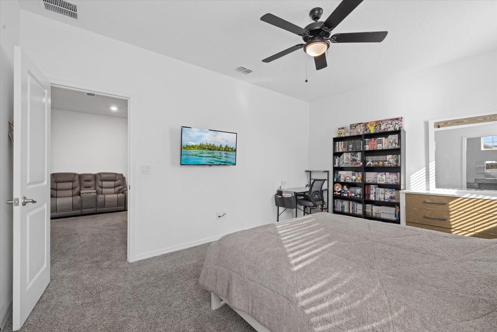 Image 23 of 38 For 11617 Woodleaf Drive